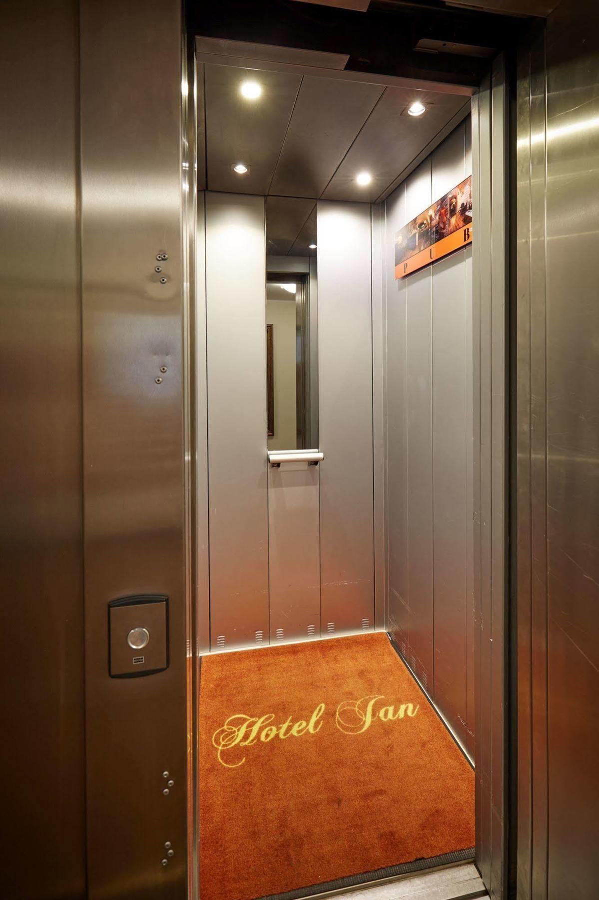 Hotel Jan 3*